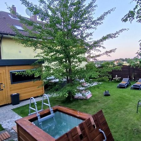 Pokoje Goscinne Jaskolcze Gniazdo Dziwnówek Exteriör bild