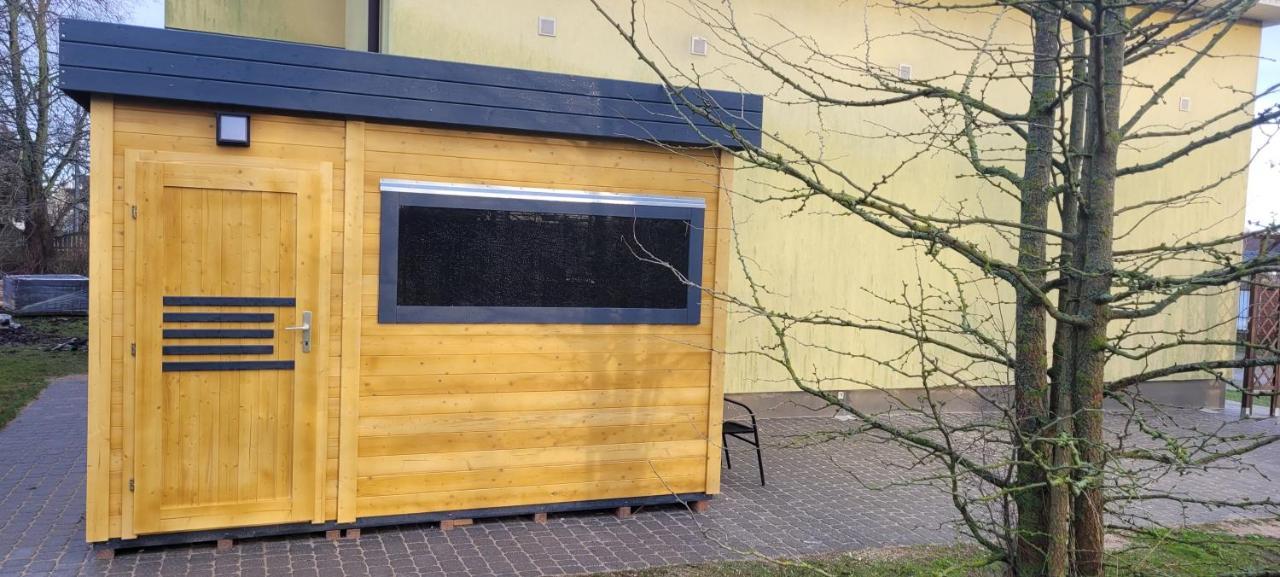 Pokoje Goscinne Jaskolcze Gniazdo Dziwnówek Exteriör bild