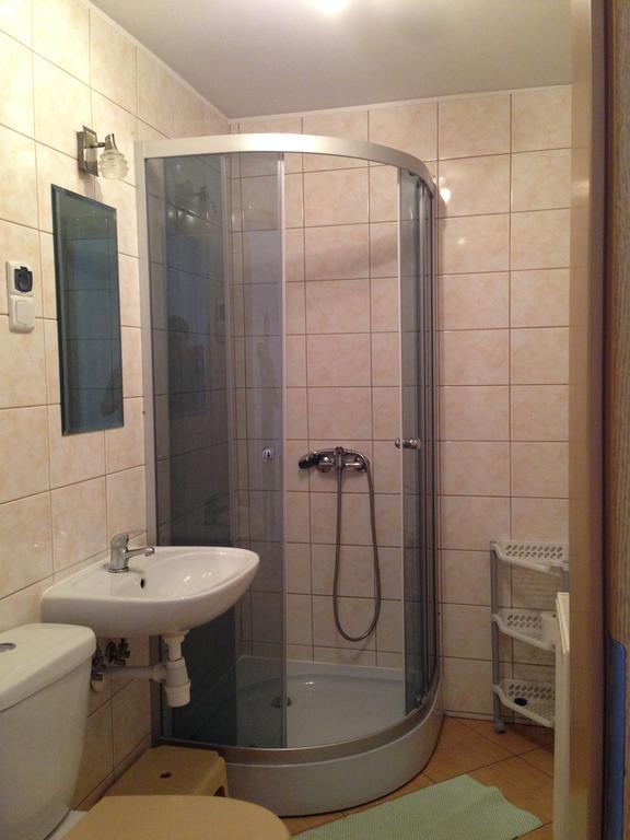 Pokoje Goscinne Jaskolcze Gniazdo Dziwnówek Exteriör bild