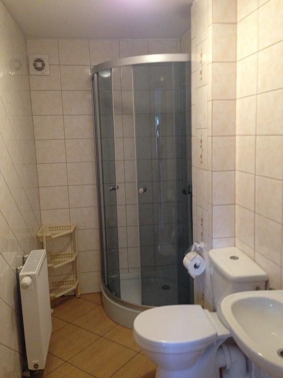 Pokoje Goscinne Jaskolcze Gniazdo Dziwnówek Exteriör bild